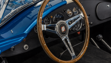 Superformance MKIII Cobra Steering Wheel - Guardsman Blue