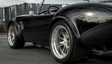 Superformance MKIII Roadster Cobra Driver Side Rear - Black