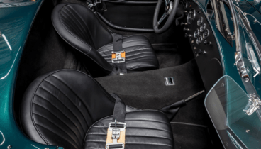 Superformance MKIII Roadster Passenger Side Interior - Malachite Green
